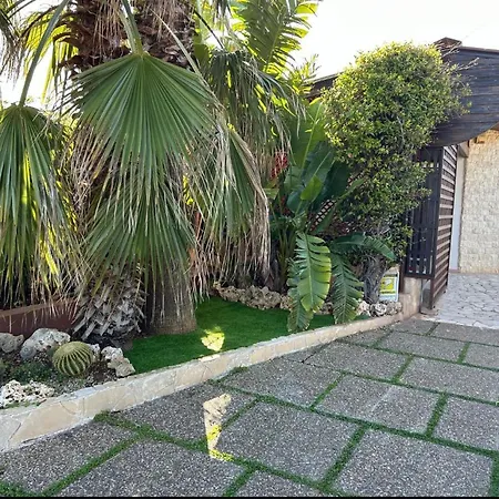 Villa Civetta Al Mare